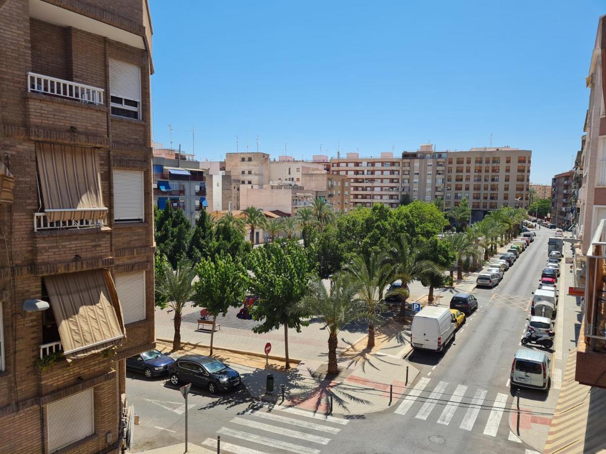 Apartmán Enrique Numero 68 Elche Exteriér fotografie